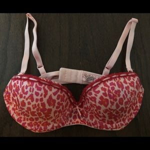 Victoria’s Secret Sexy Little Things Bra